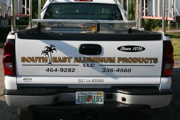 Airplane Signs, Graphics and Lettering