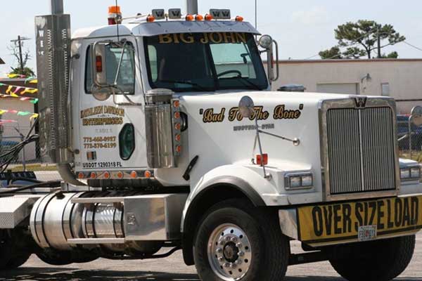 Semi Truck Signs, Lettering and Graphics