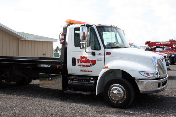 Truck Signs, Graphics and Lettering